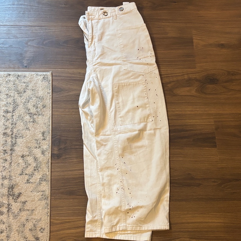 Wide Leg Cream Jeans - Picture 2 of 5